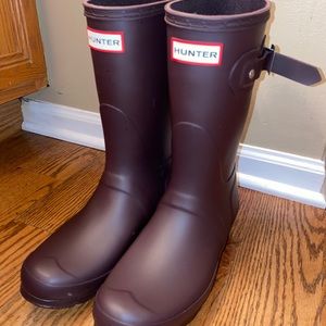 Hunter’s Women Shoes